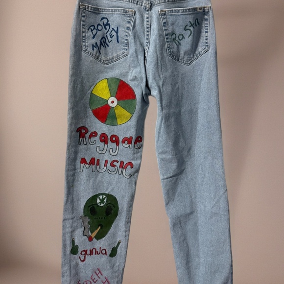 Heavenly Threads - Picture 4 of 4